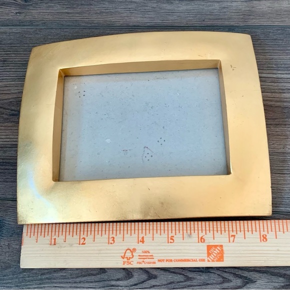 Philip Whitney Brighton Gold Picture Frame 6.5/8.5 Inches - Picture 9 of 13